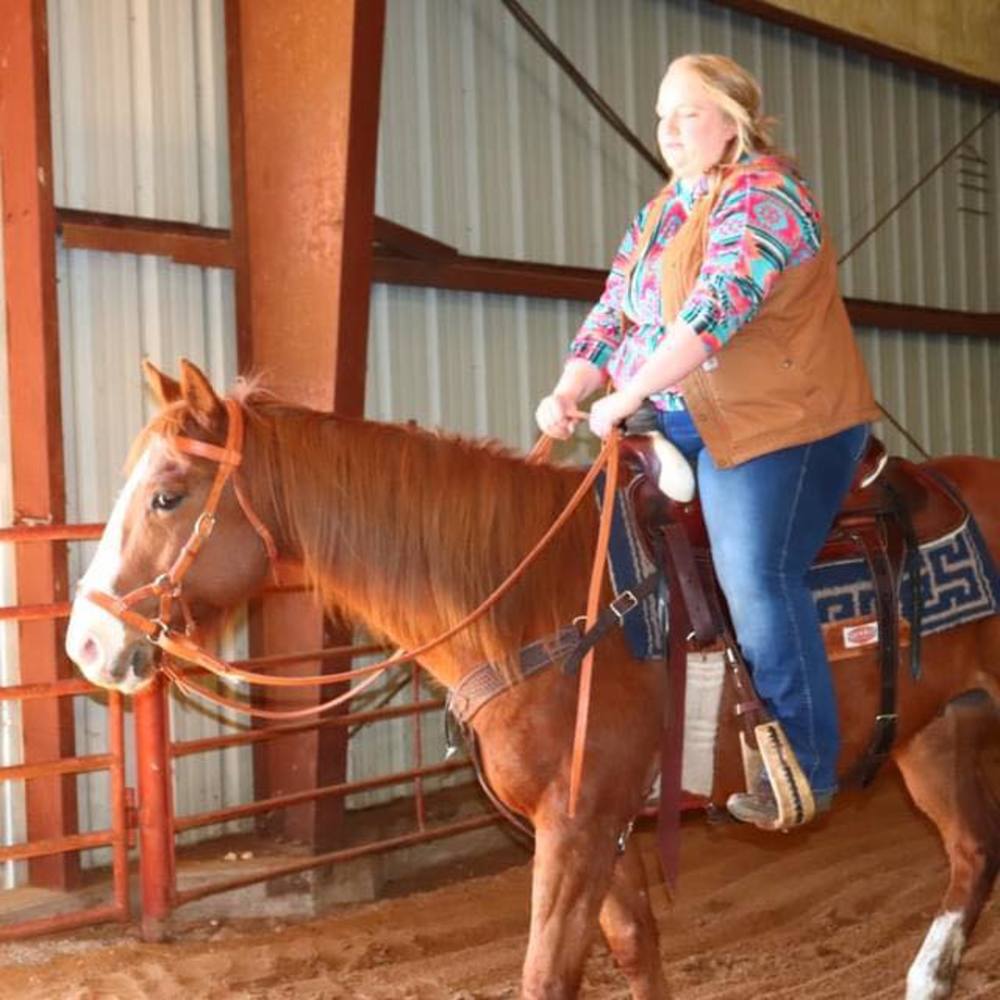 Meet your Posher, Claire